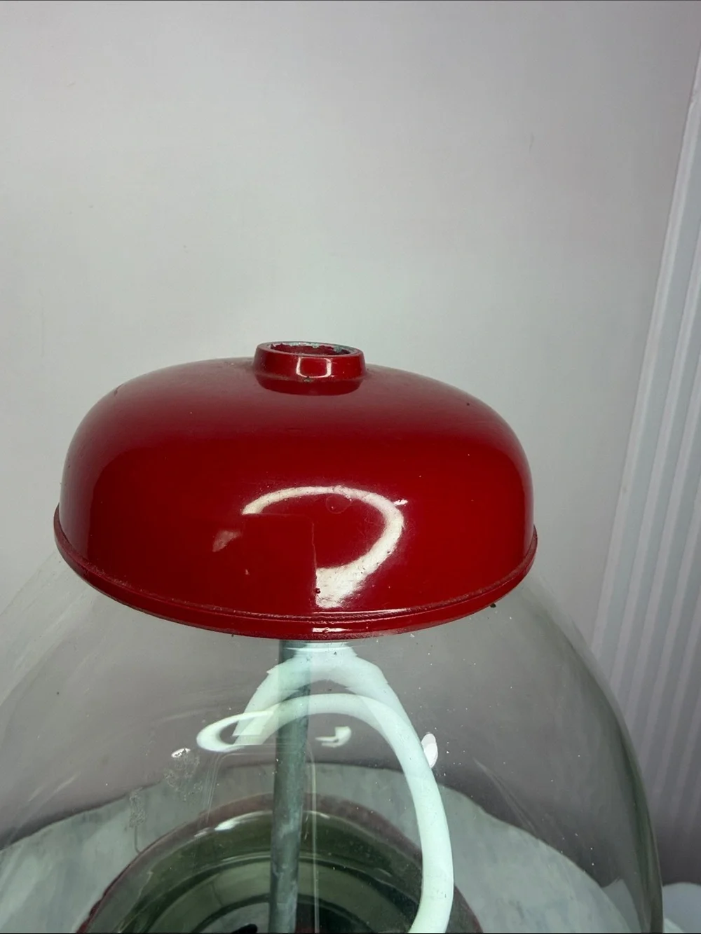 Tai Red Candy/Gumball Dispenser with Clear Globe